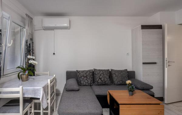 Apartment Sabina&Zoran Malinska Eksteriør bilde